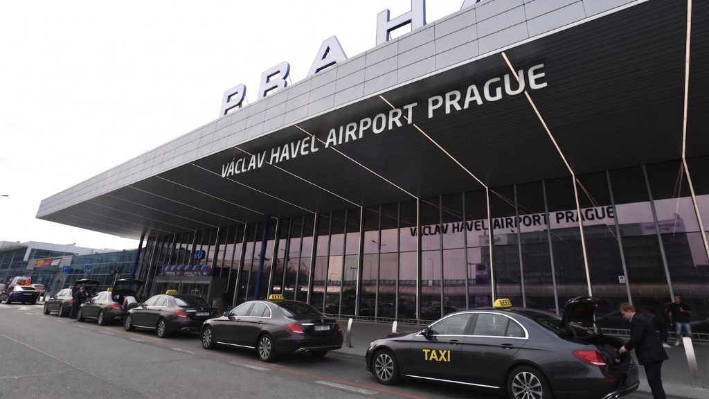 Letištní transfer Praha